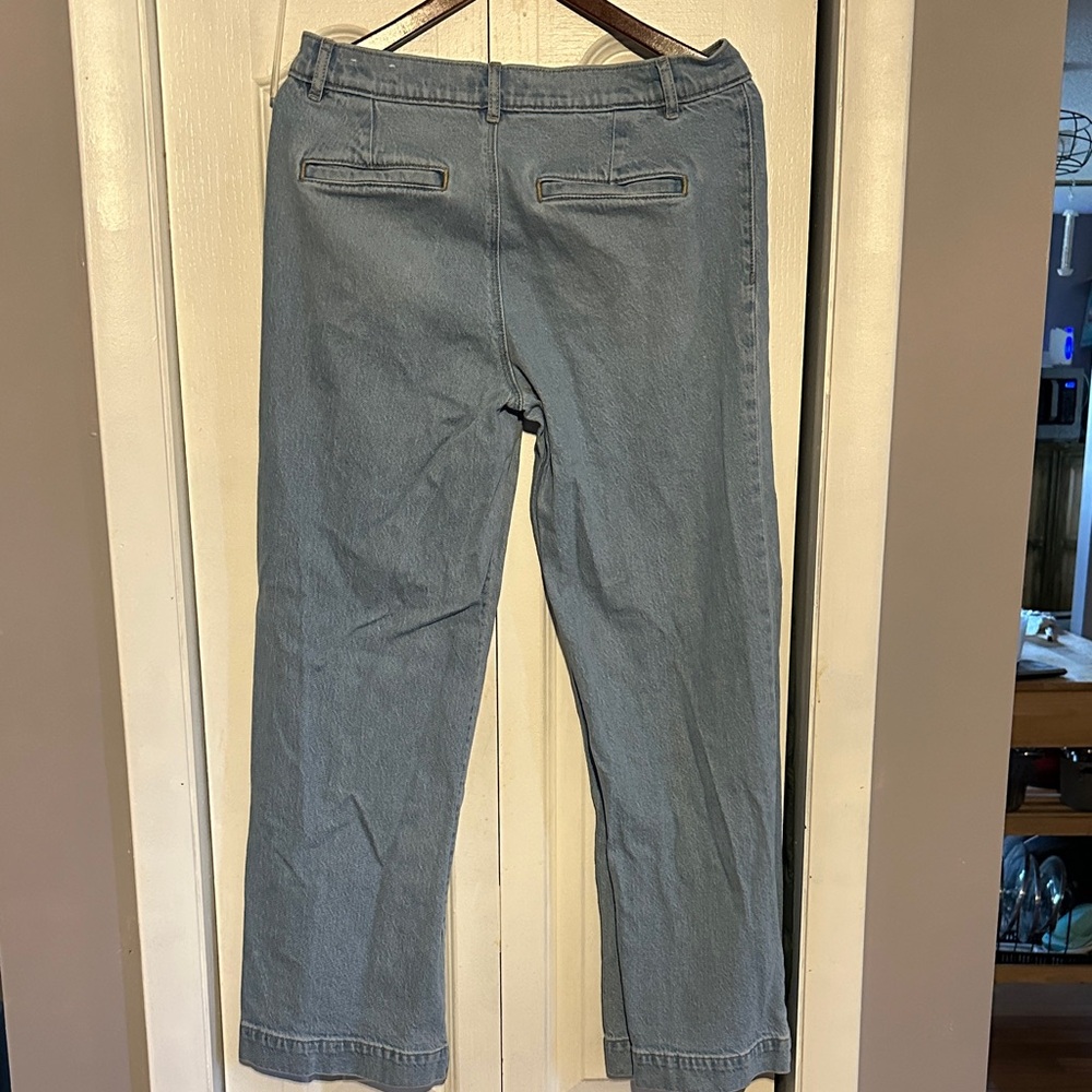 Ann Taylor Loft Palmer Wide Leg Crop Jeans in Light Vintage Indigo Wash 29/8 - Picture 4 of 7